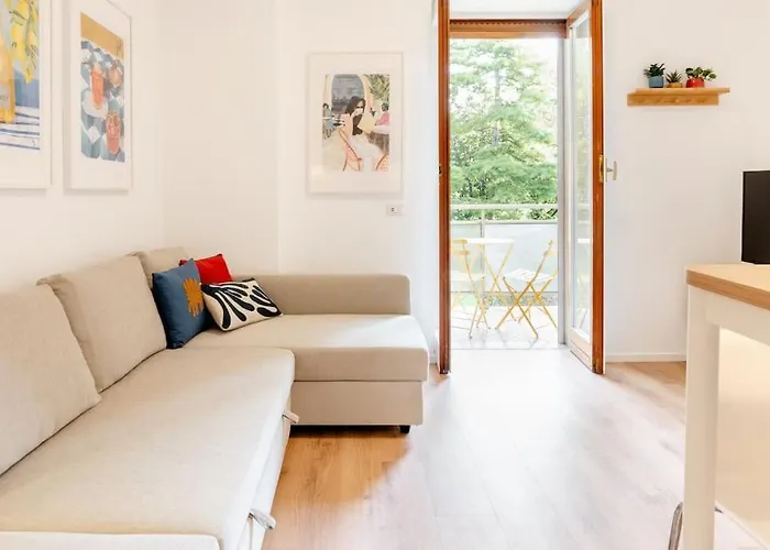 Luxury 1 Bedroom Apartment, Close To San Siro, Fiera And 10 Min Metro To Duomo